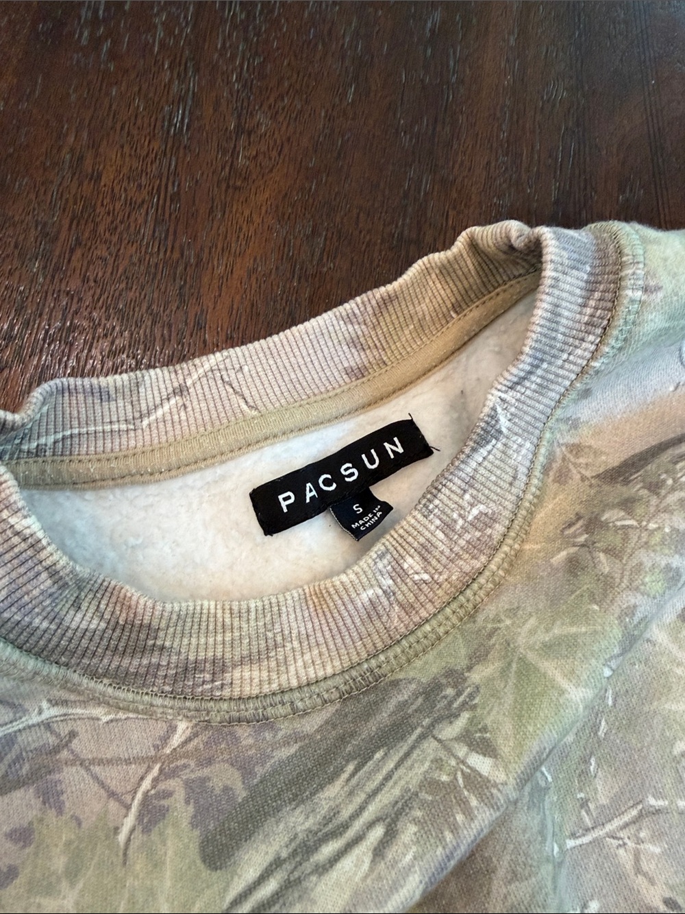 Pacsun Camo Trendy Sweatshirt size small! Perfect for fall! - Picture 2 of 3